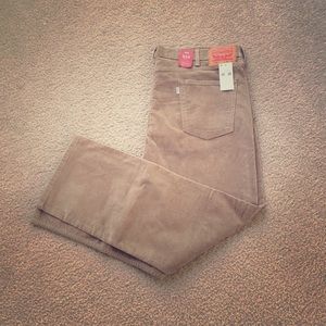 Levi’s 514 Straight Fit Twill